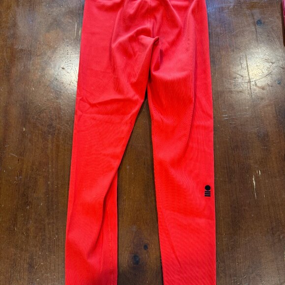 Solid and Striped Workout Set - Picture 3 of 4